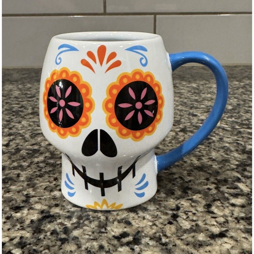 DISNEY STORE COFFEE MUG PIXAR COCO DIA DE LOS MUERTOS DAY OF THE DEAD SKULL CUP